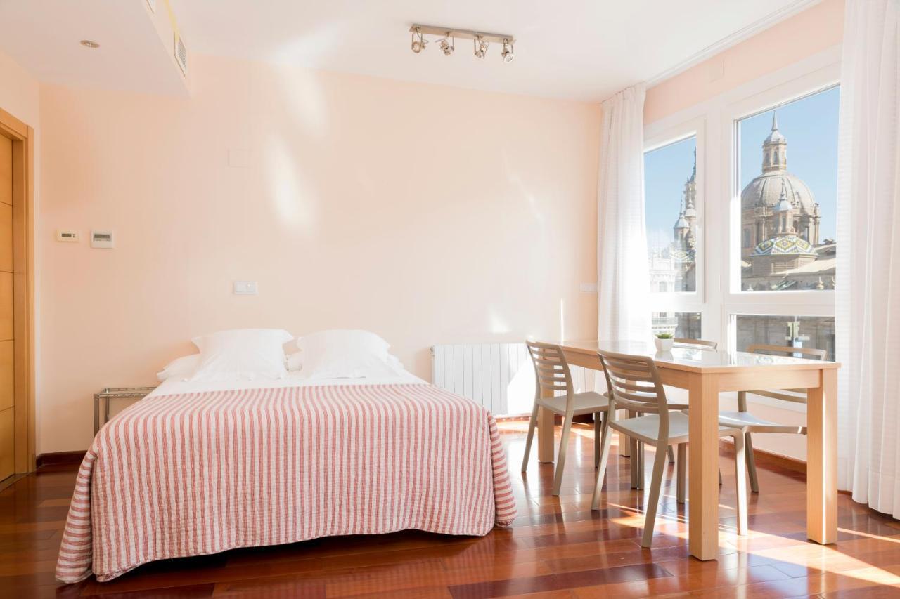 Apartamentos Sabinas El Pilar Zaragoza Bagian luar foto