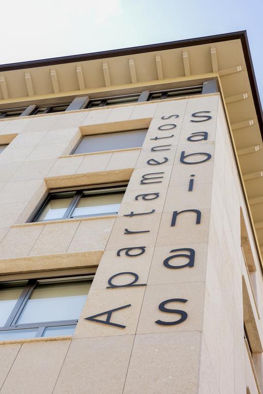 Apartamentos Sabinas El Pilar Zaragoza Bagian luar foto