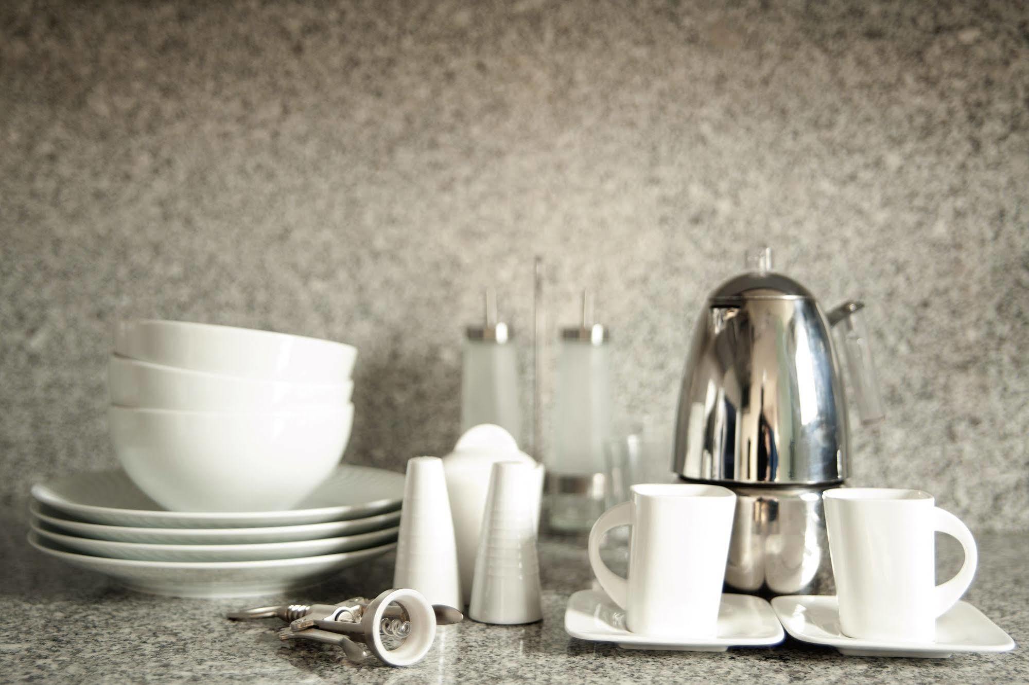 Apartamentos Sabinas El Pilar Zaragoza Bagian luar foto