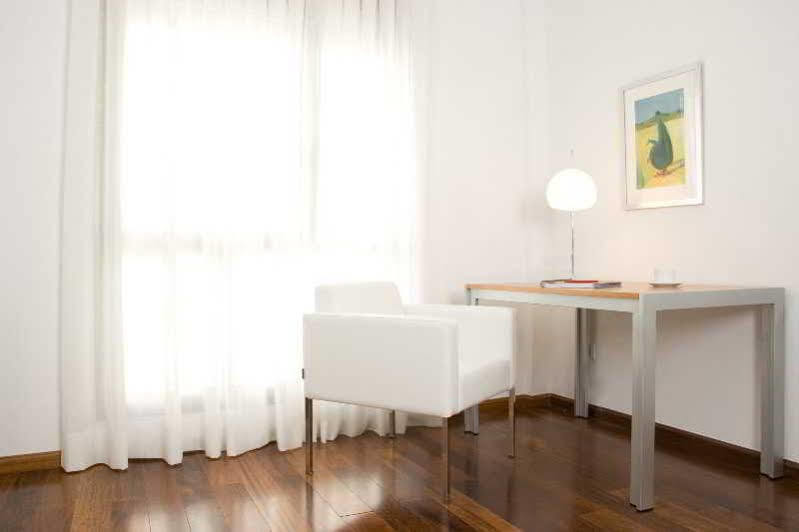 Apartamentos Sabinas El Pilar Zaragoza Bagian luar foto