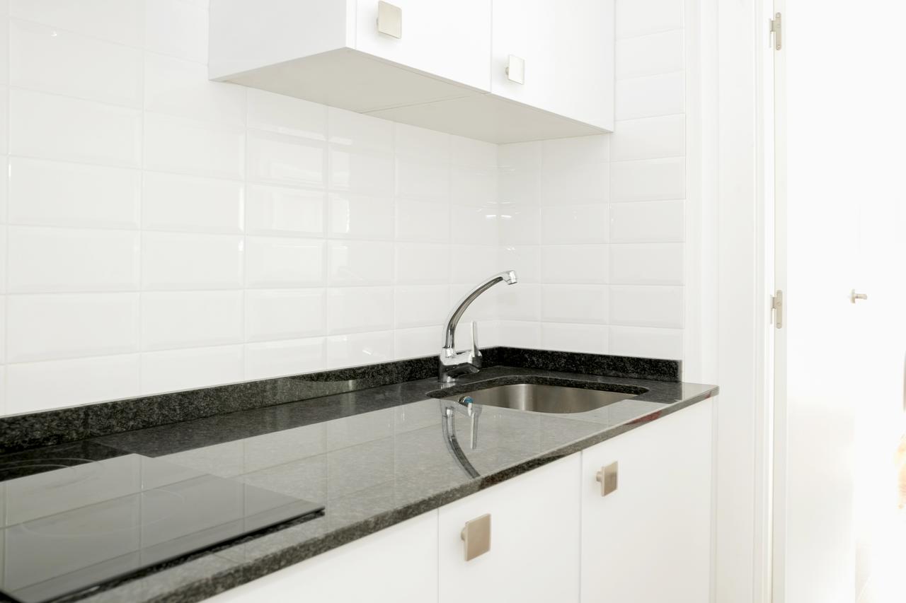 Apartamentos Sabinas El Pilar Zaragoza Bagian luar foto